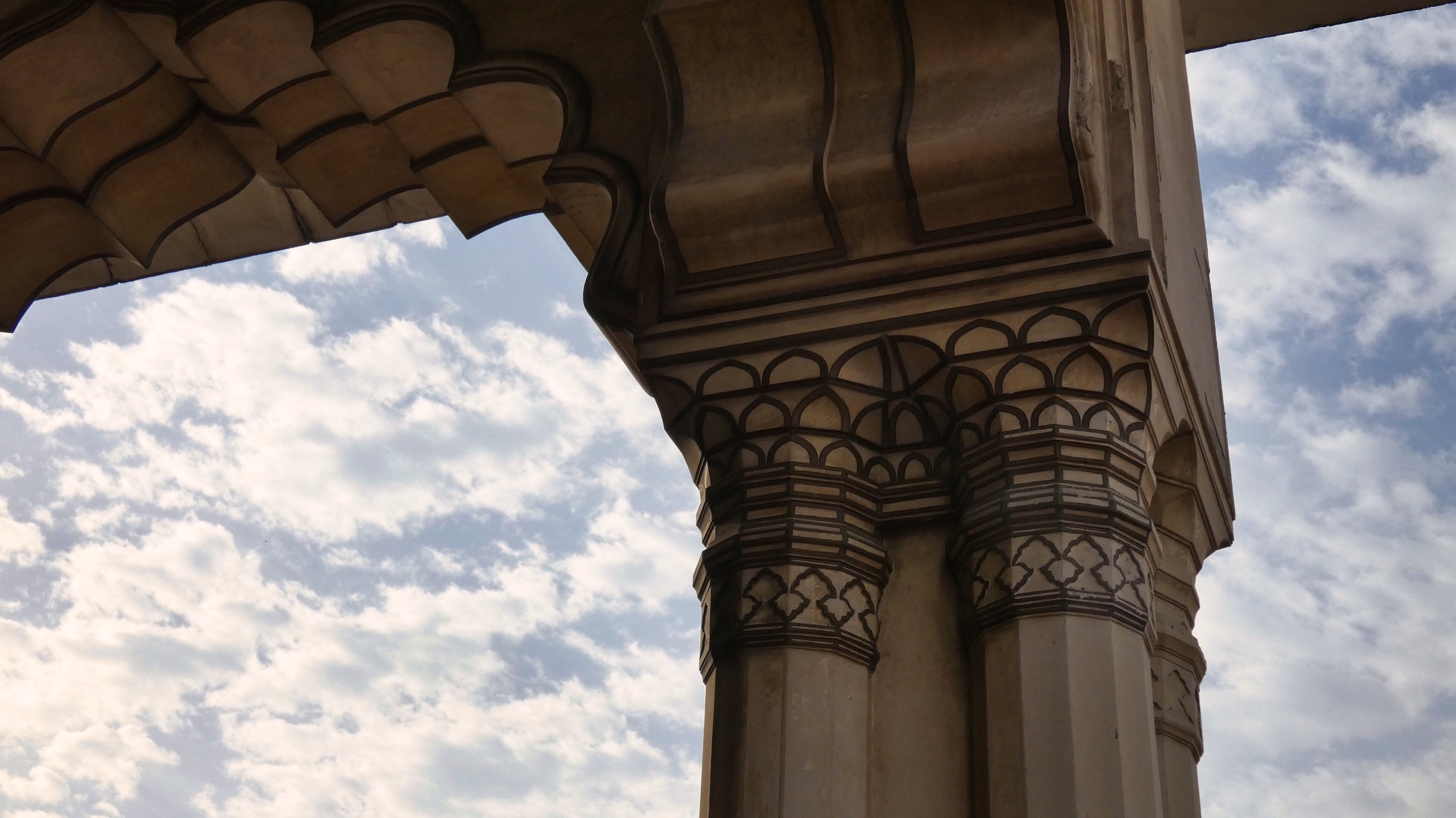 Taj Mahal pillars